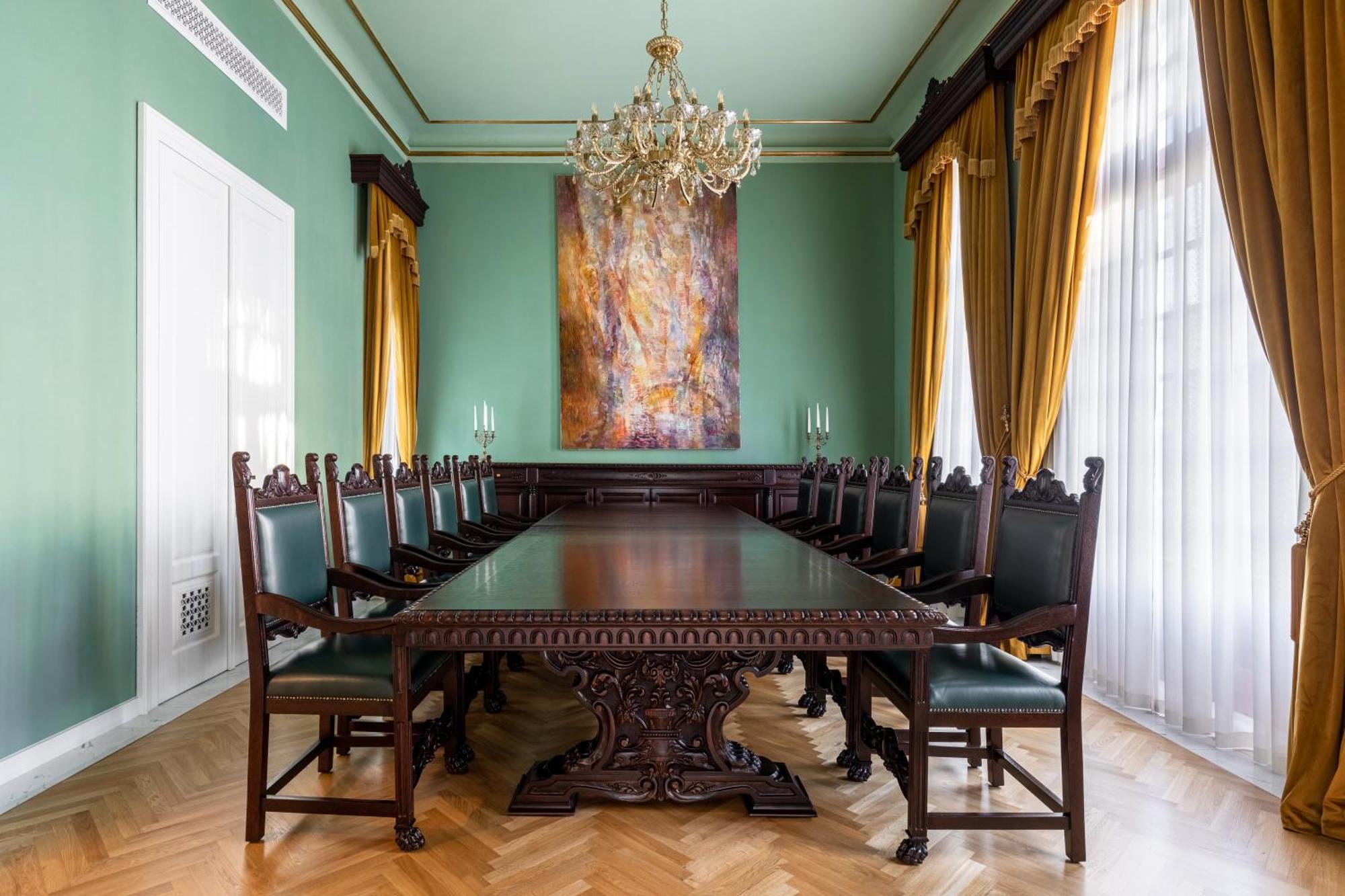 Templum Clava Hotel Bukares Bagian luar foto